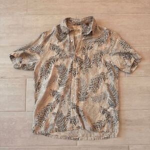 Tasso Elba Island Hawaiian Button Shirt Silk Linen Medium Beige Short Sleeve